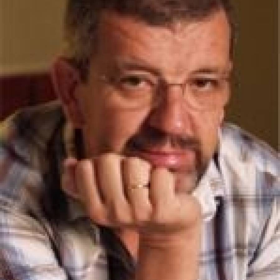 Luis Casas